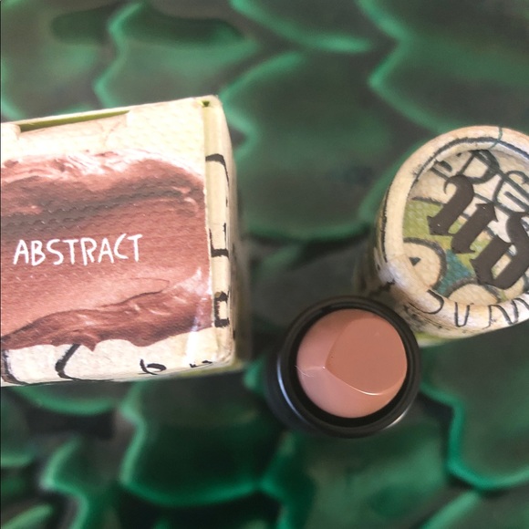 Urban Decay Jean-Michel Basquiat Lipstick - Nude Beige - Picture 2 of 2